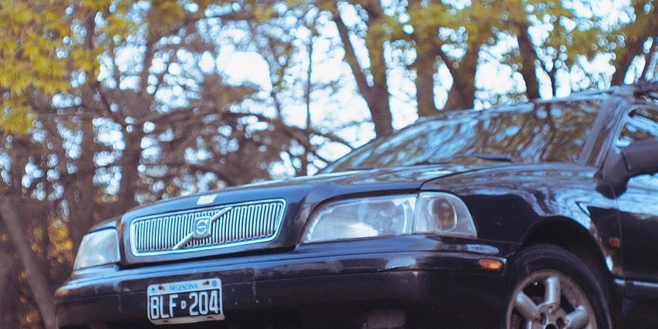 Volvo Group's Venture into Cryptocurrency: Implications for Supply Chain Payments