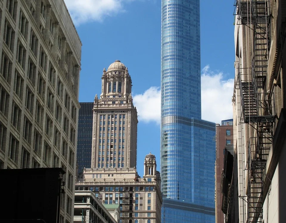 Digital Chamber Files Lawsuit Against Illinois' Digital Asset Tax Act: Implications for the Crypto Industry