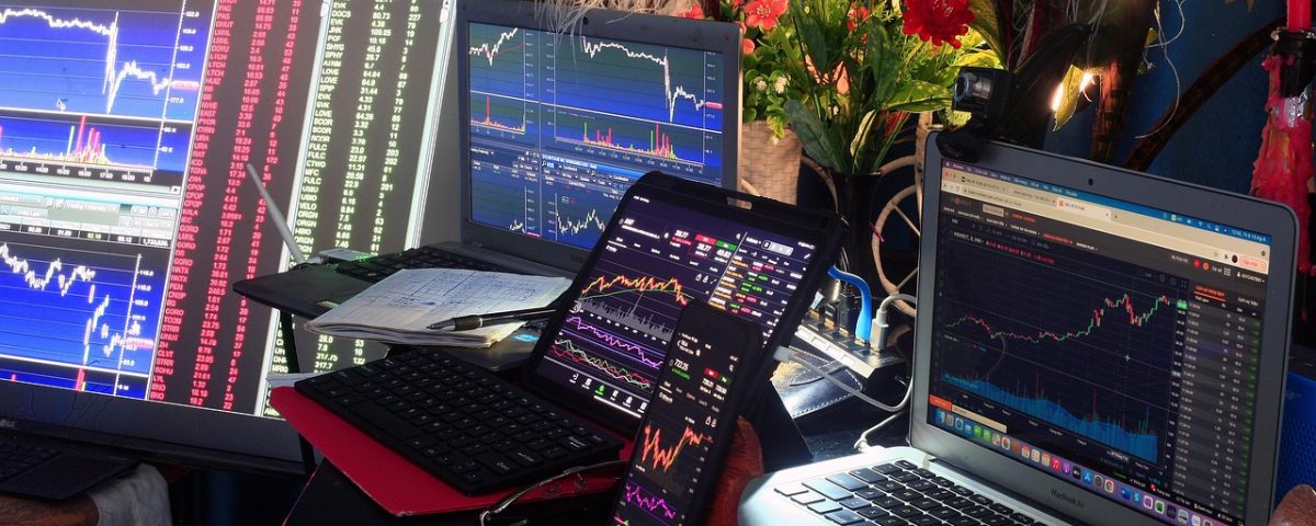 SK Hynix Shares Dip Below Initial Listing Price: Implications for Investors