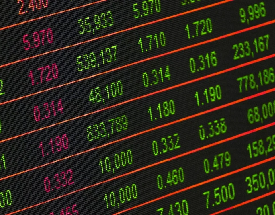 Market Analysis: The Struggles of Large-Cap Altcoins in 2024